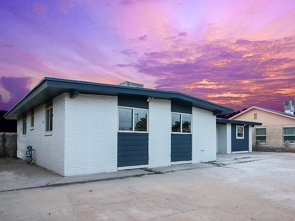 3rd image of 10521 Murphy St