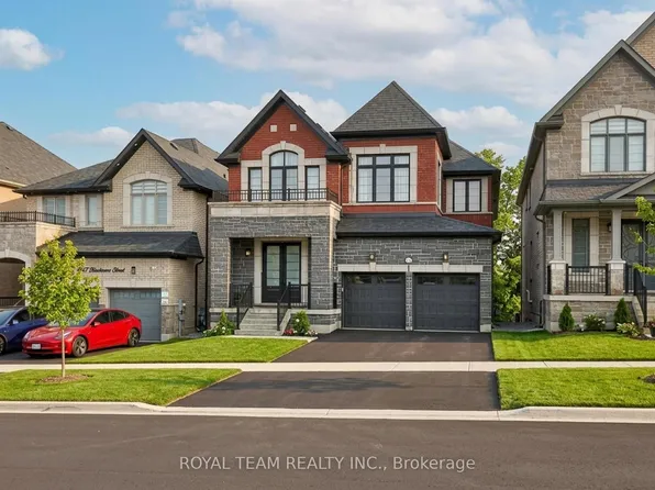 1361 Blackmore St, Innisfil, ON L9S 0J8