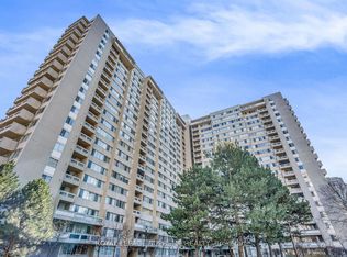 3590 Kaneff Cres #1907, Mississauga, ON L5A 3X3