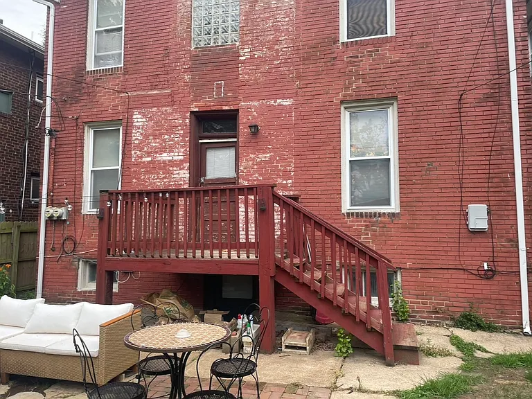 1310 McCausland Ave #1 — Photo 10