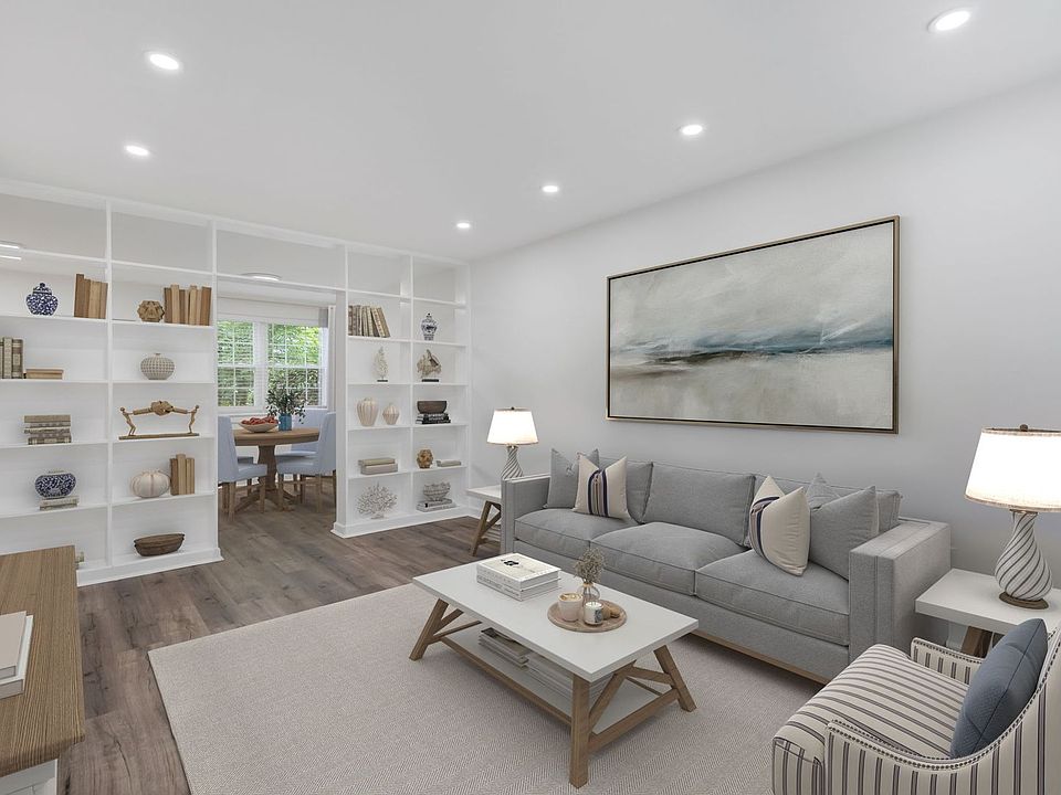 1st image of 31 Faris Cir