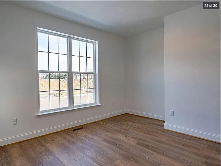 707 Withers Park Dr — Photo 15