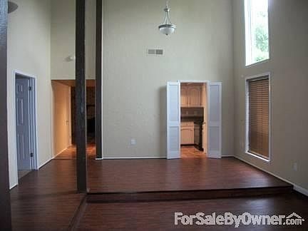 5th image of 16522 Hunting Valley St