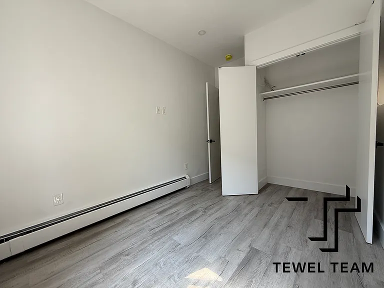 120 E 116th St #3R — Photo 11