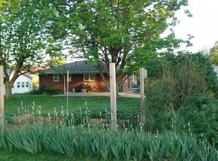 1012 Curve Rd, Pearisburg, VA 24134