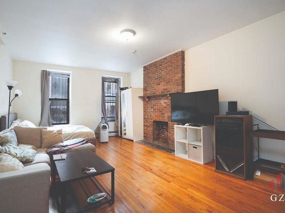 1st image of 158 E 102nd St #A