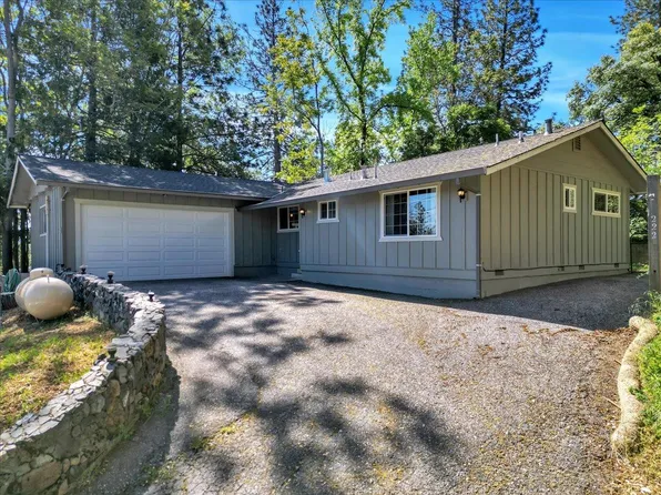 222 W Oak St, Colfax, CA 95713