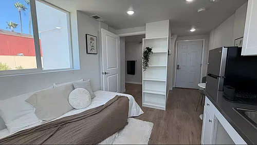 Floor plan 218
