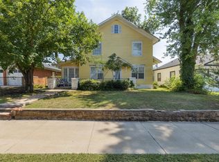 611 E Noble Ave, Guthrie, OK 73044