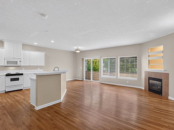 3rd image of 1389-93 SW 22nd Ter #1389