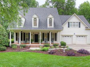 106 Saint Lenville Dr, Cary, NC 27518