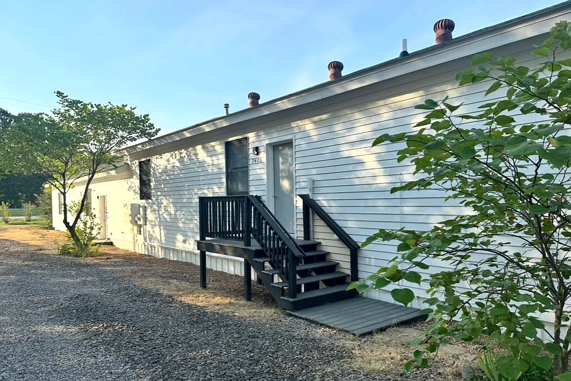 Building Photo - 7409 Terry St #7409