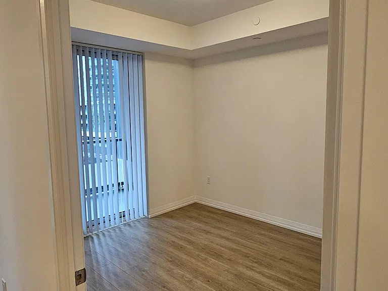 50 Dunfield Ave #718 — Photo 4