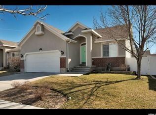 329 W Bubbling Brook Ln, Draper, UT 84020