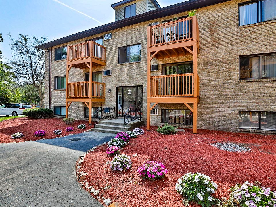 1st image of 2 Lancelot Ct APT 15