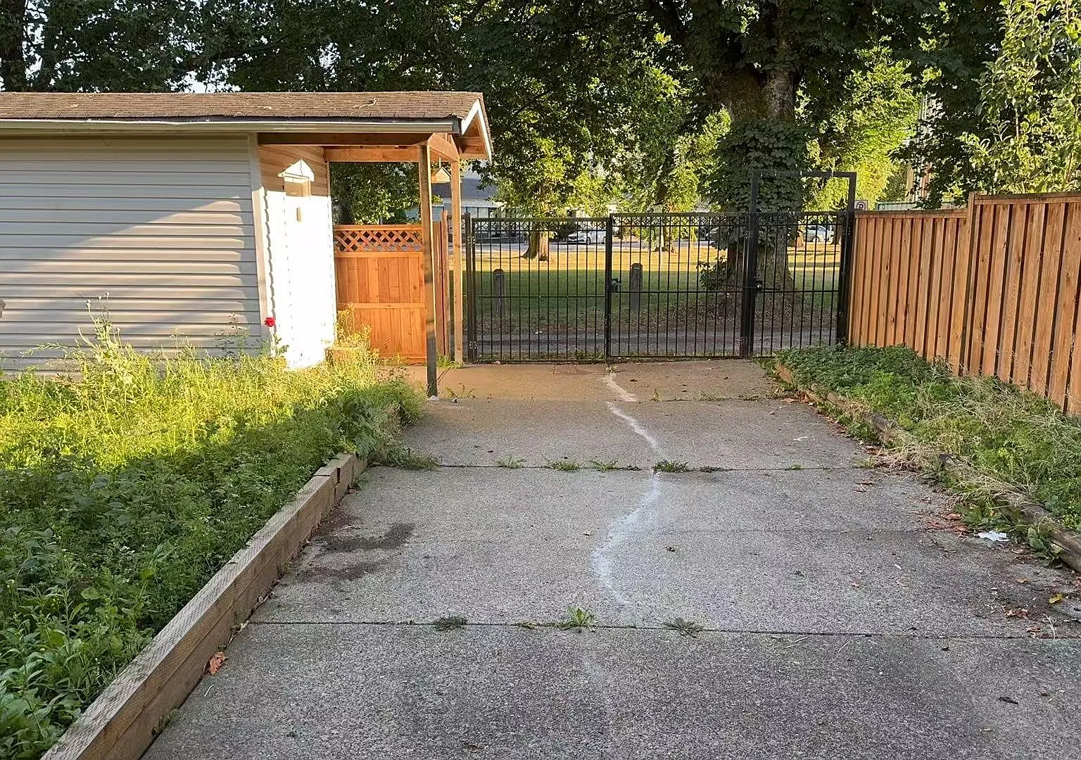 2 bed, 900 sqft, $1,850 — Photo 3