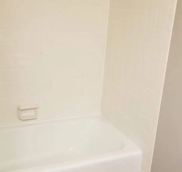 2568 Robin Cir — Photo 9
