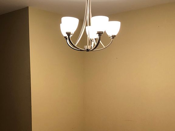 4th image of 9345 Hamilton Ct Unit B