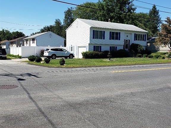 2nd image of 416 Greenville Ave
