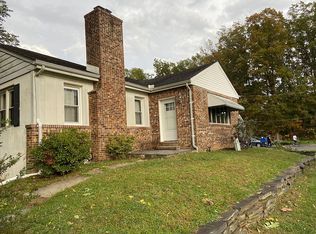 1558 N Main St, Williamstown, NJ 08094