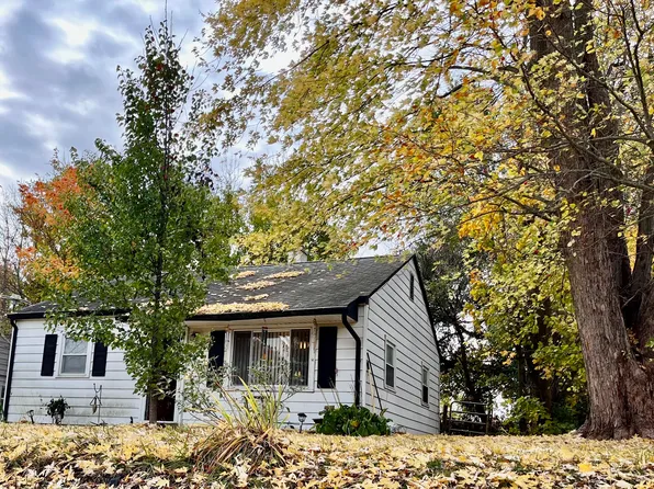 811 Fairview Ave, Crawfordsville, IN 47933