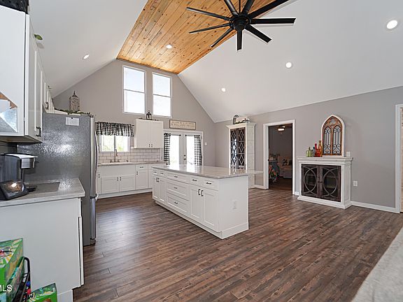 5th image of 106 Turner Hill Rd