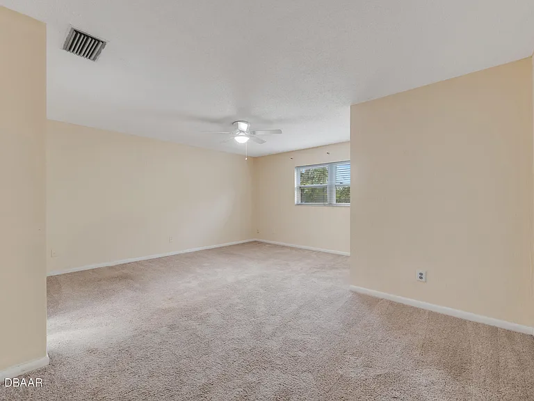 121 Westwood Dr — Photo 11