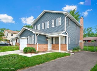 516 Princeton Dr, Bolingbrook, IL
