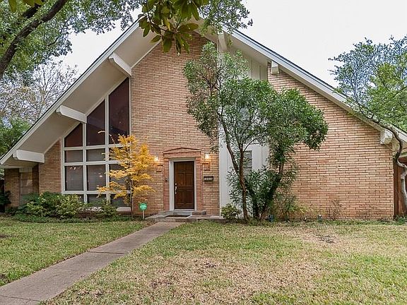 3rd image of 13315 Rolling Hills Ln