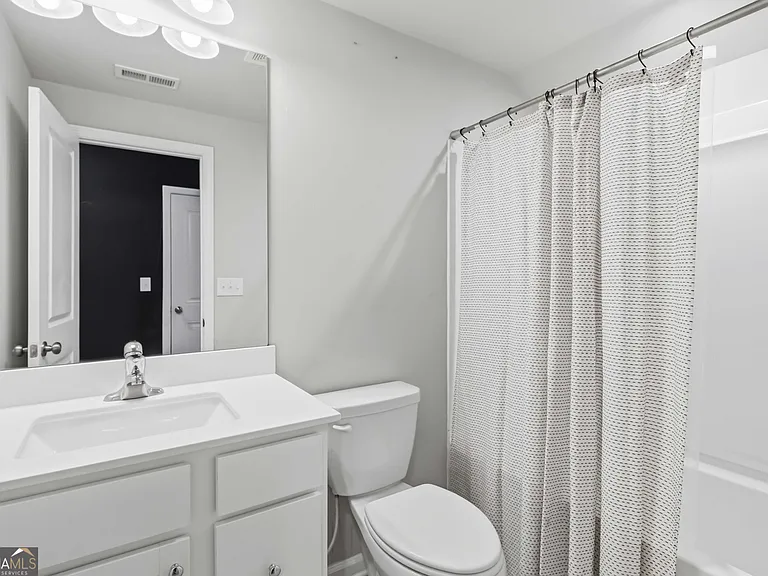 6504 Brooklake Ct — Photo 13