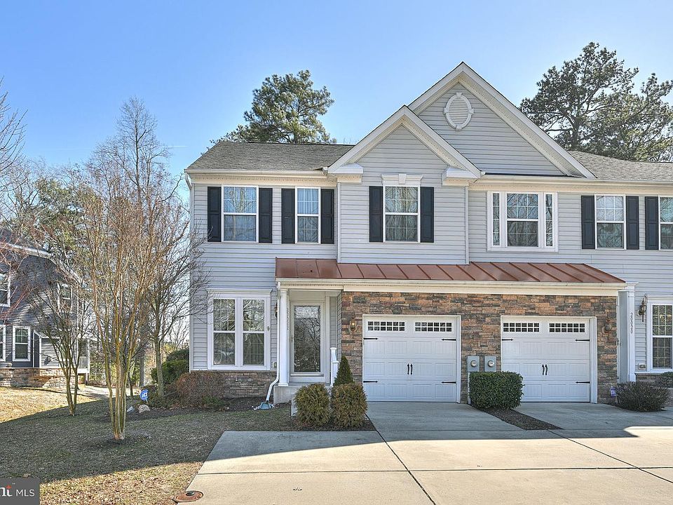 1st image of 20020 Bluff Point Dr