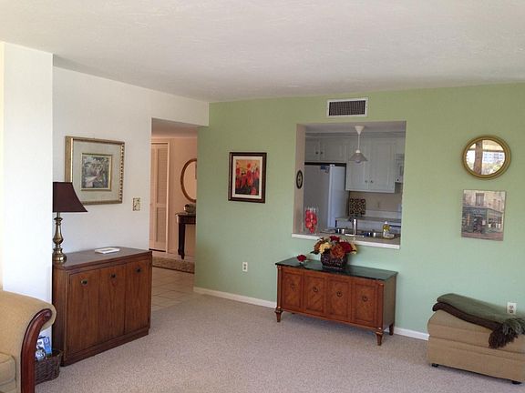 ... room for entertaining ...