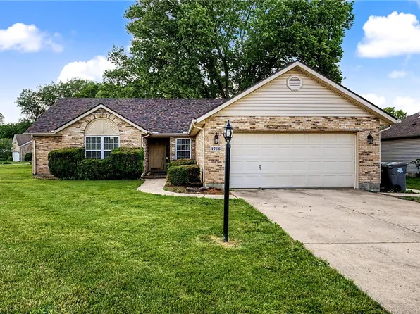 1766 Saratoga Dr, Troy, OH 45373