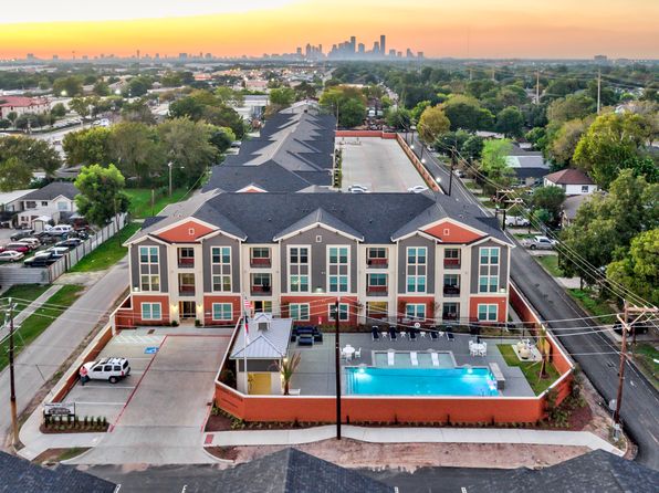 7250 Avenue C #3-3302