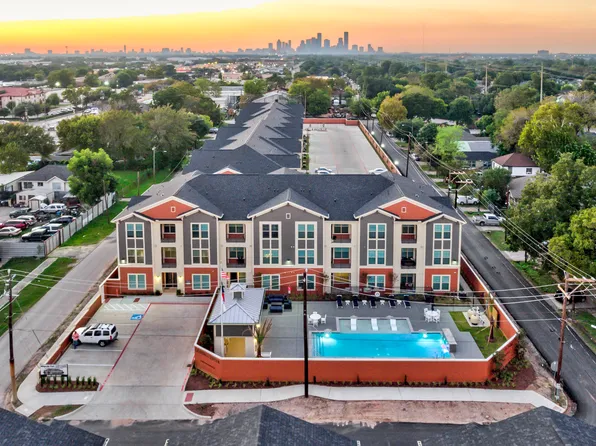 Magnolia Park Apartments