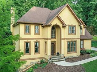 51 Laurel Lakes Dr, Carrollton, GA 30116