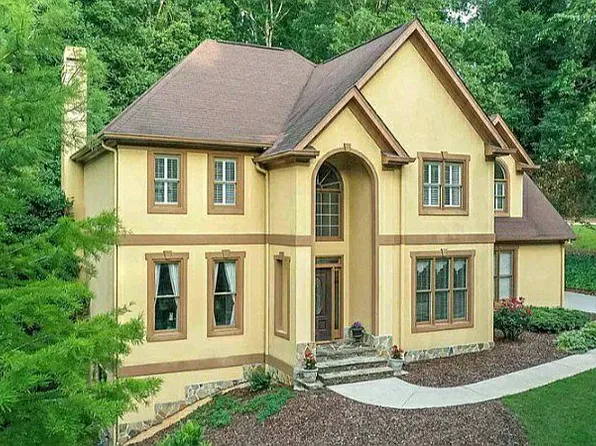 51 Laurel Lakes Dr, Carrollton, GA 30116