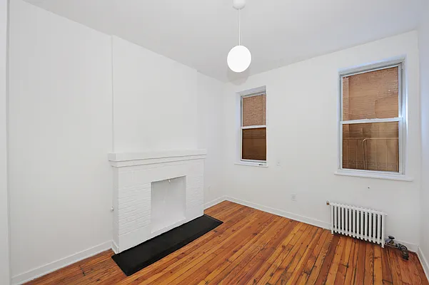 Rented by Aether Property Group | media 14