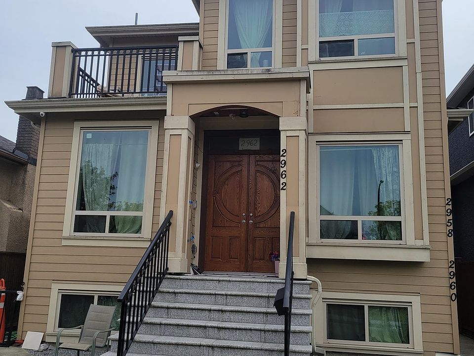 1st image of 2962 Kitchener St