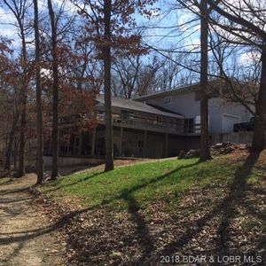 18 Eagles Nest Dr, Lake Ozark, MO, 65049
