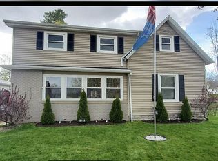 331 Pleasant St, Portland, MI 48875