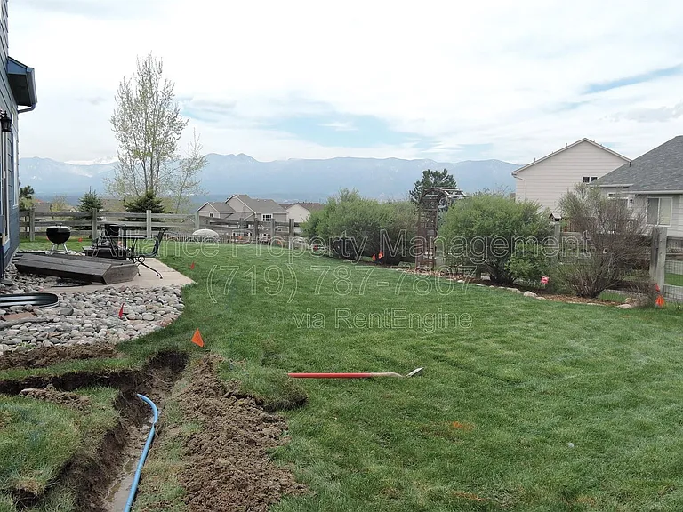 212 Oxbow Dr — Photo 37