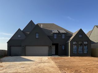 2707 W Van Buren Ct, Broken Arrow, OK 74011
