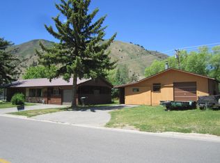 365 W Kelly Ave, Jackson, WY 83001