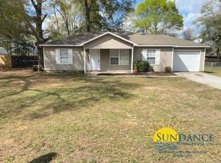 2323 Lewis St, Crestview, FL 32536