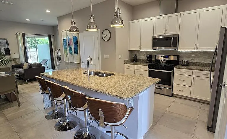 2608 Sunrise Shores Dr — Photo 3