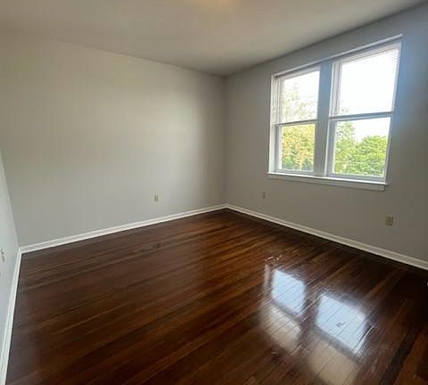 3rd image of 116 Washington Ave #1