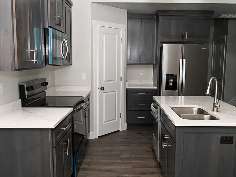2251 S 1220 W #1 — Photo 2