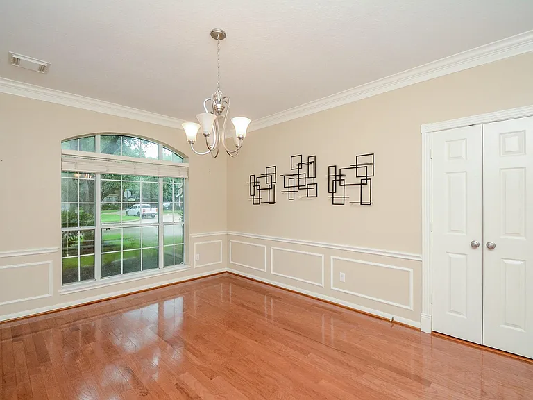 22303 Bridgehaven Dr — Photo 4