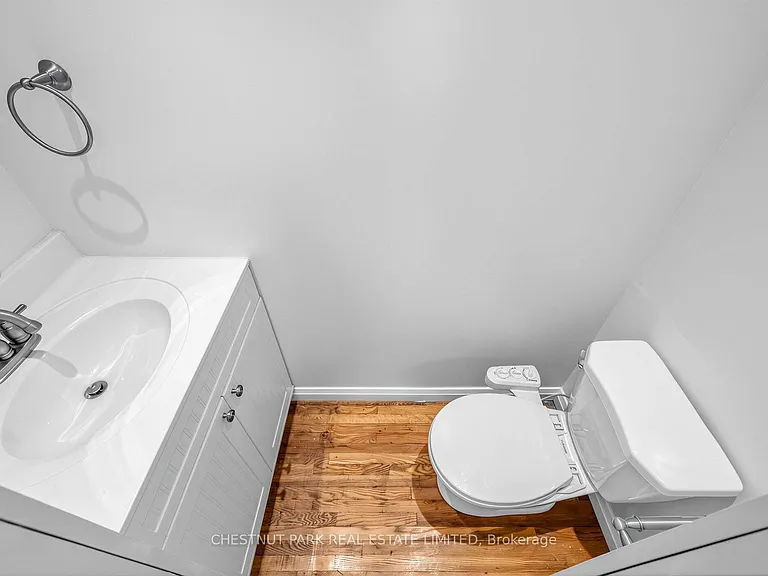 25 Kenworthy Ave — Photo 12
